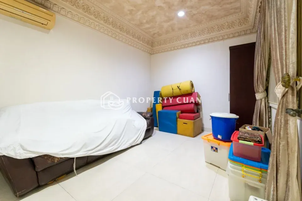 Rumah dijual di Taman Palem Lestari, Cengkareng - Kamar Tidur 3