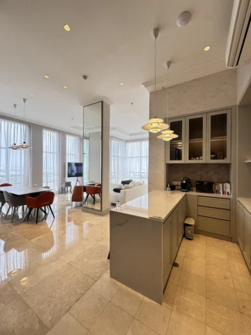 Apartemen dijual di Somerset Berlian, Permata Hijau - Ruang Makan
