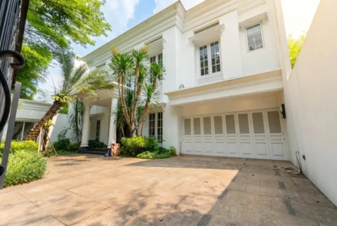 Rumah Dijual di Pondok Pinang, Pondok Indah — 5 KT, LT 627 m²