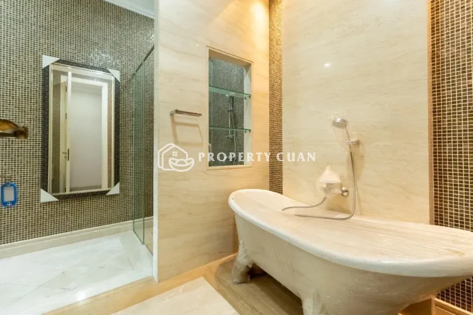 Rumah dijual di Pondok Pinang, Pondok Indah - Kamar Mandi