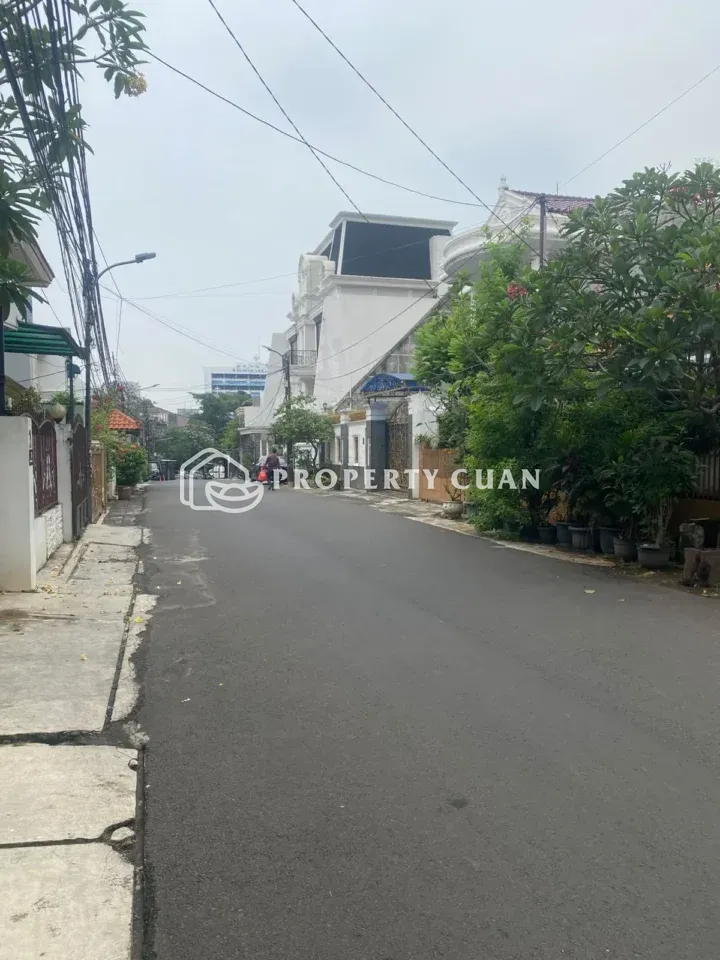 Kavling Komersial dijual di Jl. Tebet Barat, Tebet - Jalan Depan 2
