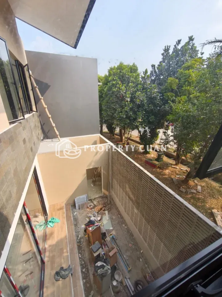 Kost dijual di Giri Loka, BSD - Balkon
