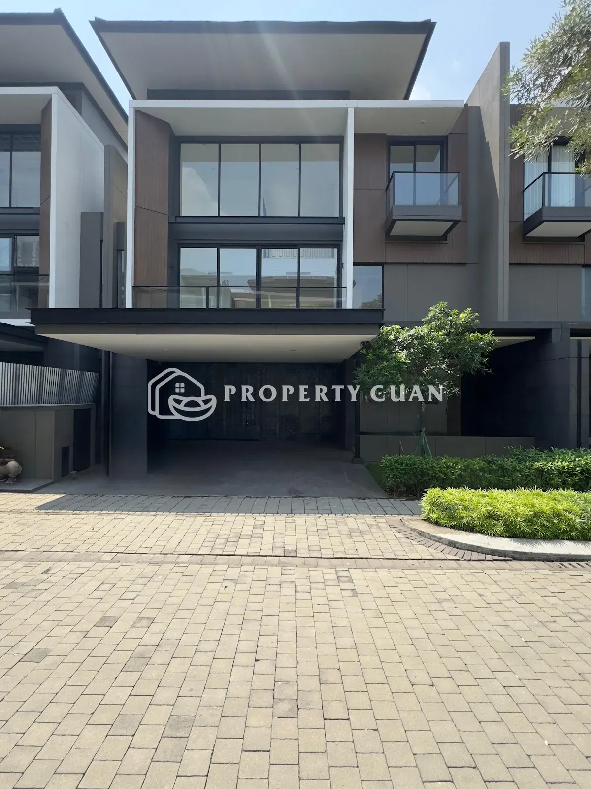 Rumah Dijual di Laurel Navapark, BSD — 5 KT, LT 276 m²