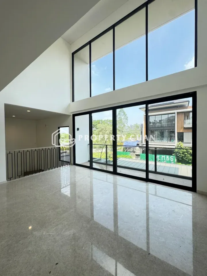 Rumah dijual di Laurel Navapark, BSD - Ruang Keluarga 3