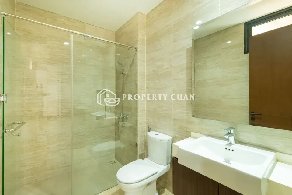 Rumah dijual di Kanade, BSD - Kamar Mandi