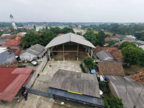 Gudang dijual di Jl. Raya Babat Legok, Legok - Eksterior