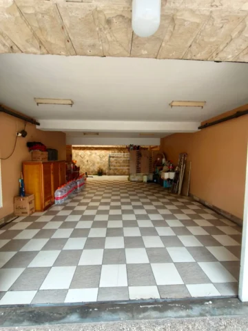 Rumah Dijual di Perumahan Citra 3, Citra Jakarta Barat — 4 KT, LT 320 m² — foto 4
