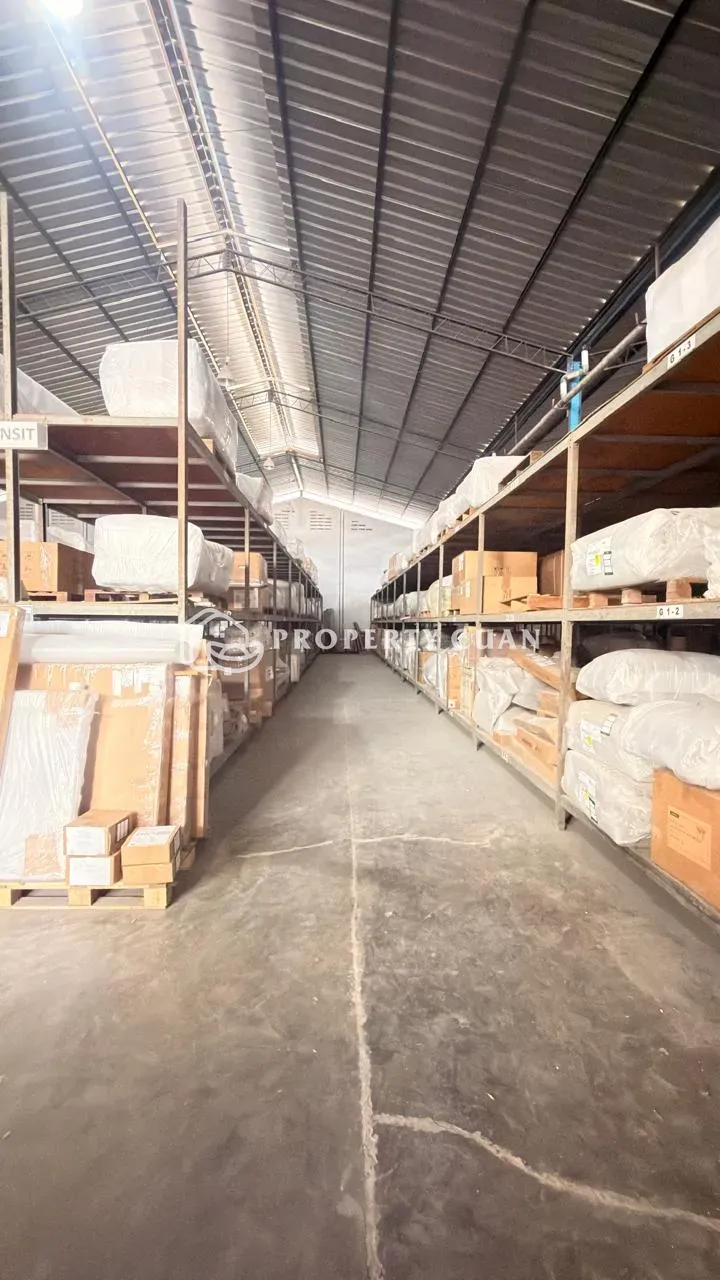 Gudang dijual di Komplek Pergudangan Nusa Indah, Jurumudi - Interior 3