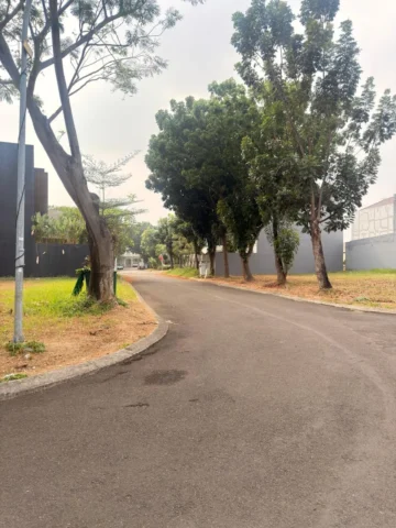 Kavling Residensial dijual di Sutera Alba, Alam Sutera - Jalan Depan