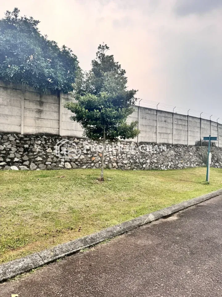 Kavling Residensial dijual di Sutera Victoria, Alam Sutera - Lingkungan
