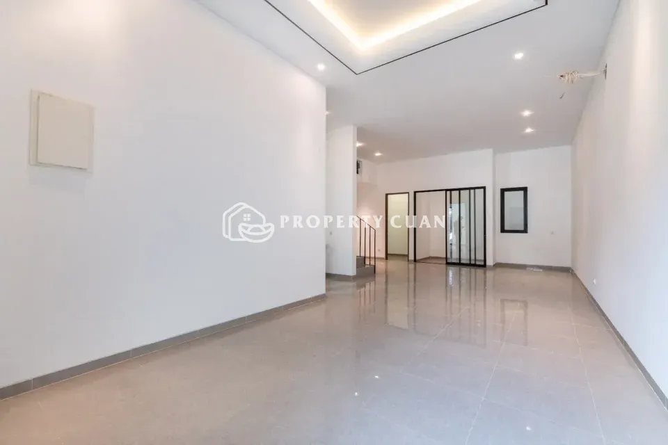 Rumah dijual di Sutera Flamboyan, Alam Sutera - Ruang Tamu