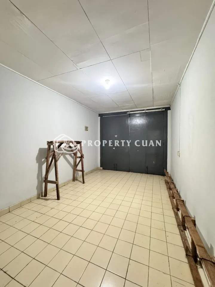 Rumah dijual di Sutera Harmoni, Alam Sutera - Area Gudang
