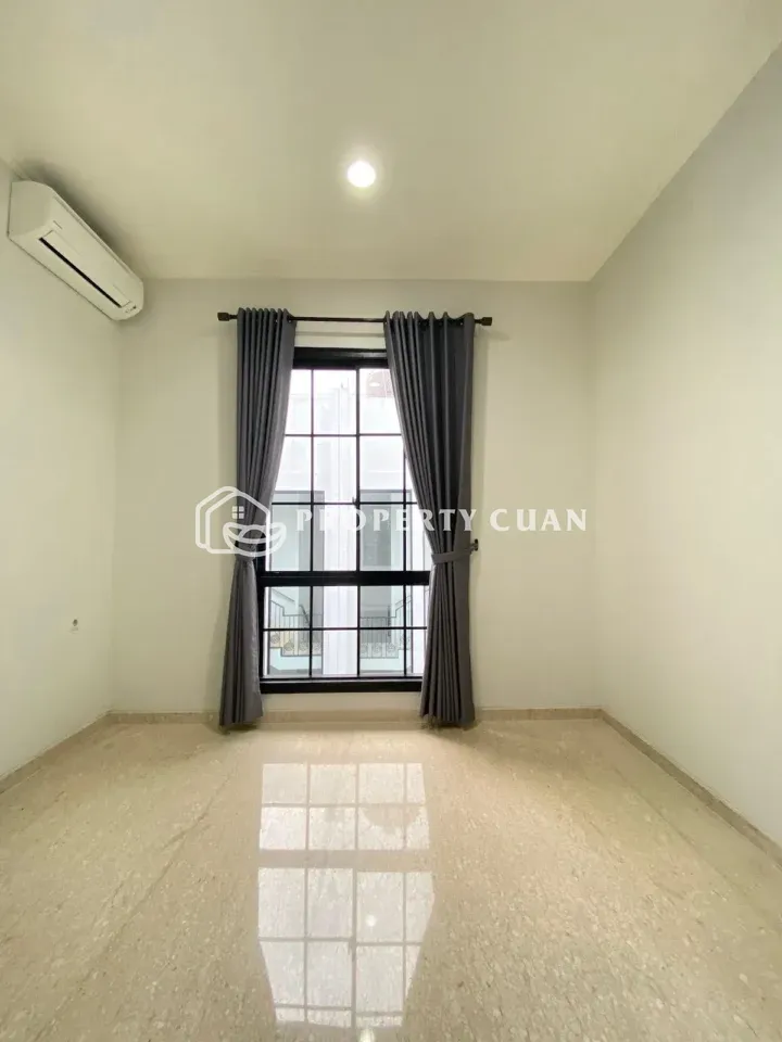 Rumah dijual di Sutera Winona, Alam Sutera - Kamar Tidur 3