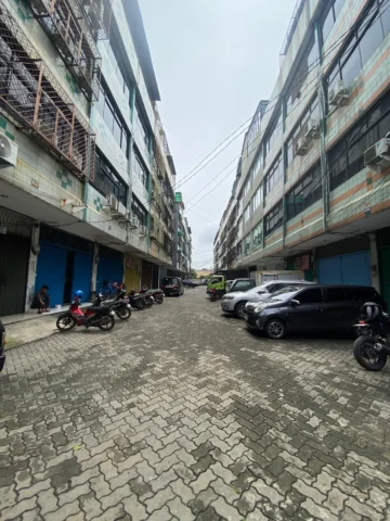 Ruko Dijual di Muara Karang — LT 78 m², LB 297,5 m²