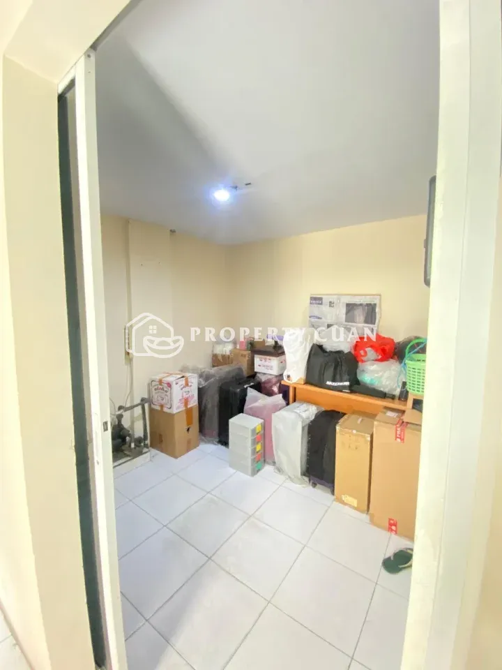 Ruko dijual di Jl. Pluit Raya, Muara Karang - Ruang Kerja