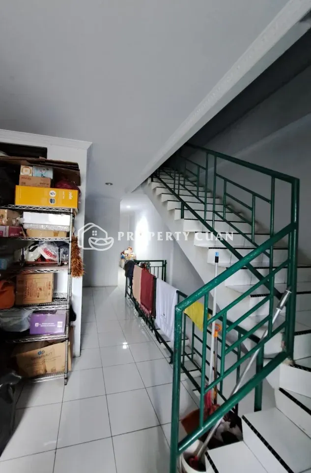 Ruko dijual di Jl. Pluit Raya, Muara Karang - Tangga 2