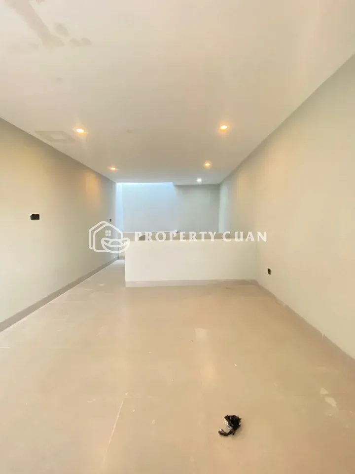 Ruko dijual di Jl. Pluit Karang Manis, Muara Karang - Ruang Keluarga 4