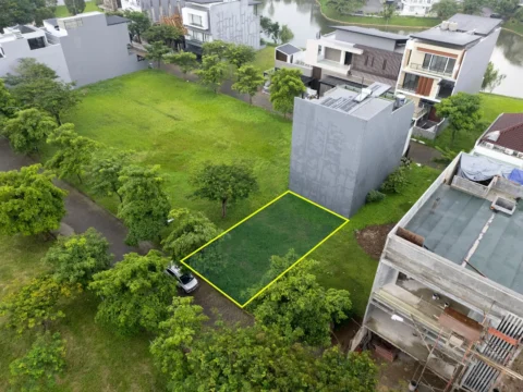 Kavling Komersial dijual di Cluster Ebony, Green Lake - Lingkungan 2