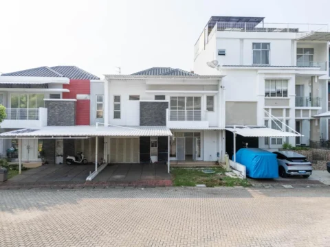 Rumah Dijual di Cluster Atlantic City, Cengkareng — 4 KT, LT 200 m²