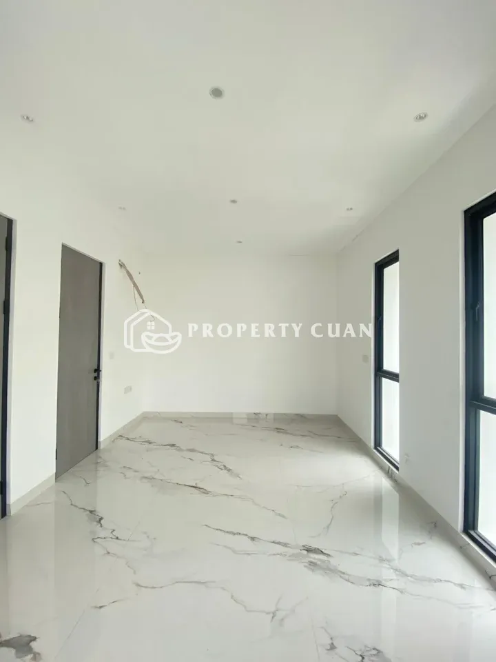 Rumah dijual di Citra Garden 2, Citra Jakarta Barat - Kamar Tidur 4