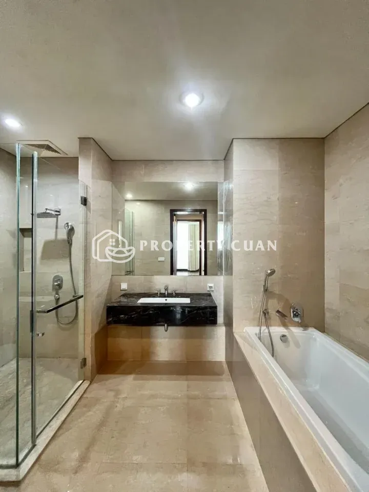 Apartemen disewakan di The Pakubuwono House, Kebayoran Baru - Kamar Mandi