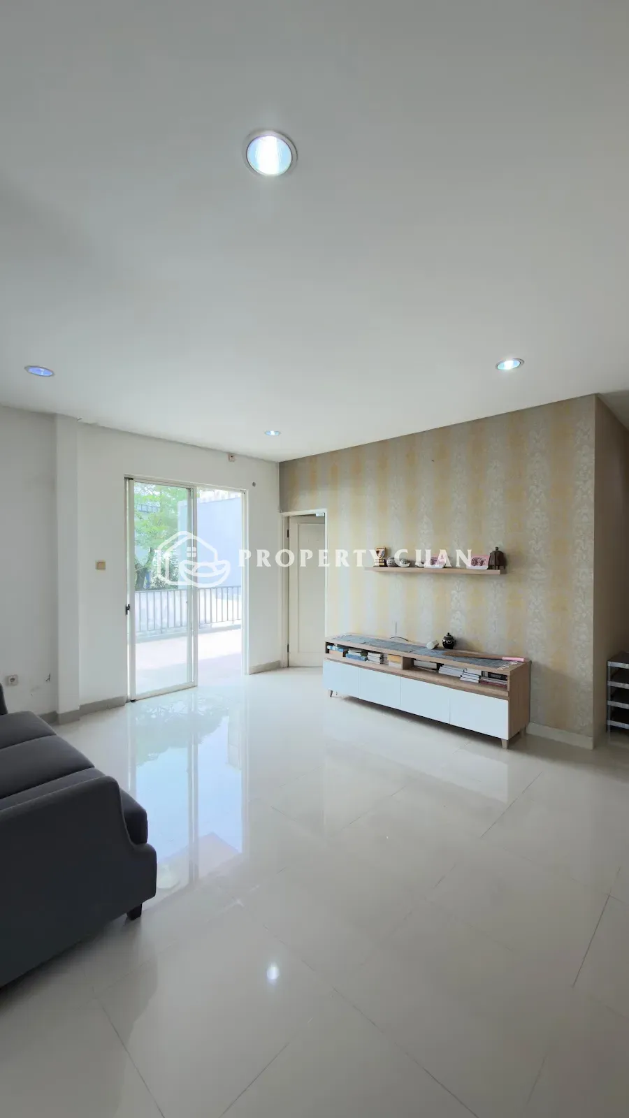 Rumah dijual di Jade, BSD - Ruang Tamu