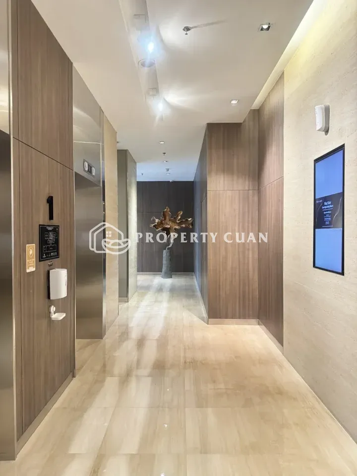 Apartemen dijual di NavaPark Marigold, BSD - Lobby