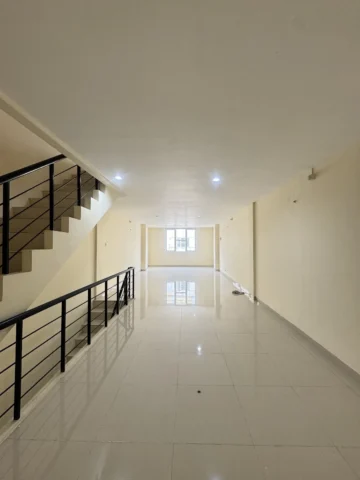 Ruko dijual di Golden Boulevard, BSD - Interior