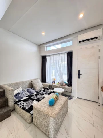 Rumah dijual di Inspirahaus, BSD - Ruang Keluarga