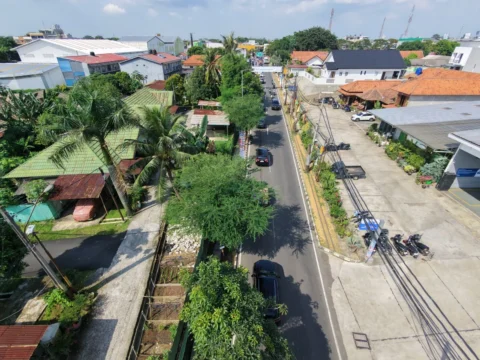 Kavling Komersial disewakan di Jl. Skki, Gading Serpong - Jalan Depan
