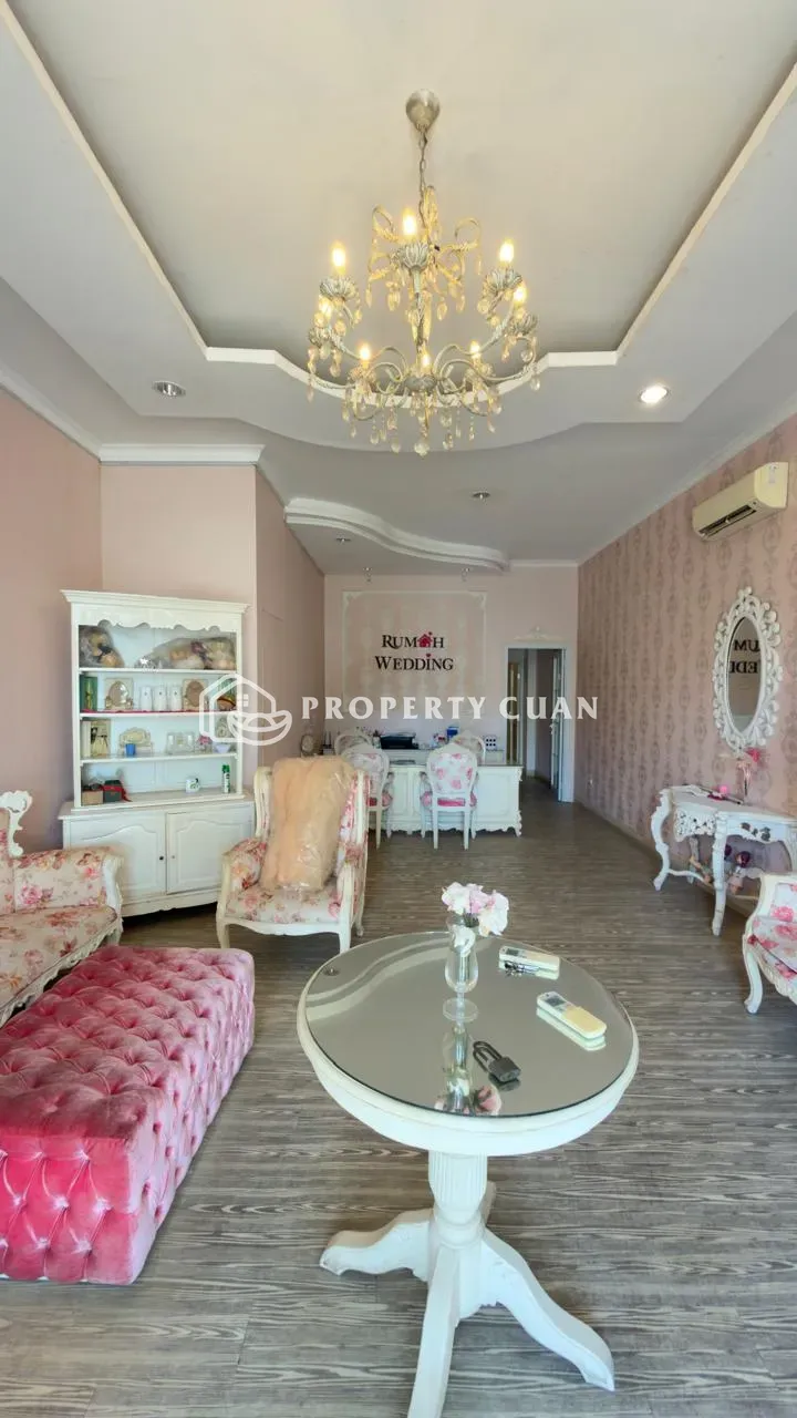 Ruko dijual di Ruko Sparks, Gading Serpong - Ruang Tamu