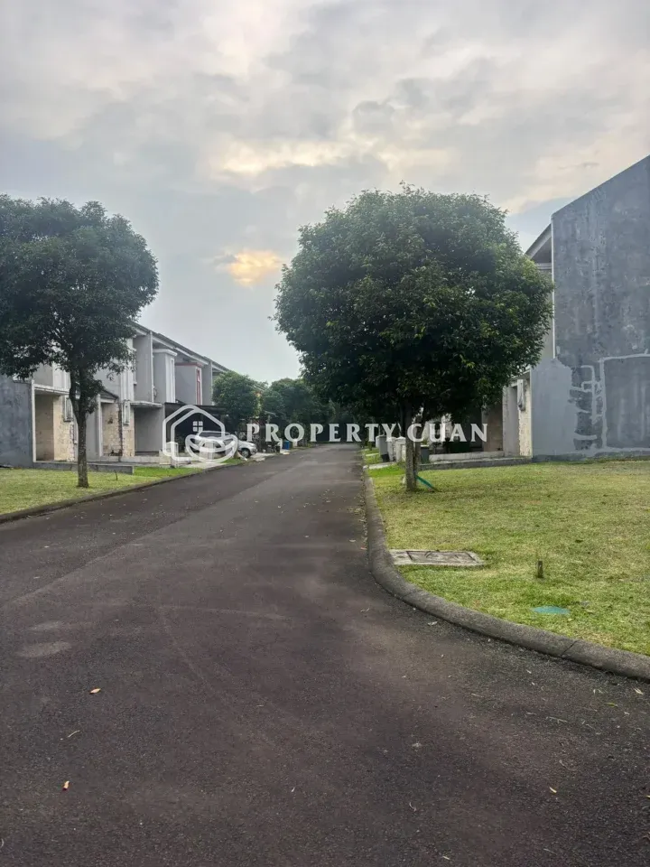 Kavling Residensial dijual di Padi, Suvarna Sutera - Jalan Depan
