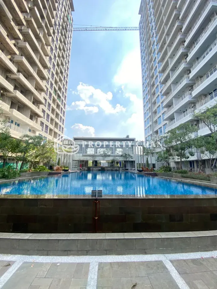 Apartemen dijual di Aspen Peak Residence, Fatmawati - Kolam Renang 2