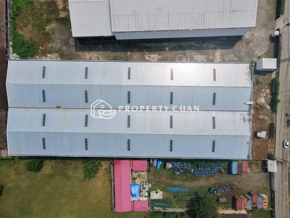 Gudang disewakan di Jl. Maloko, Babakan - Eksterior