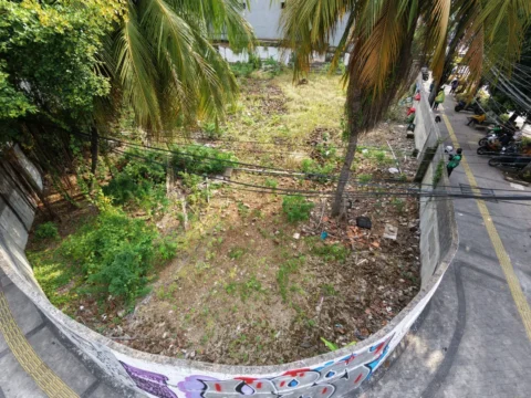 Kavling Komersial disewakan di Tanah, Jl. Wahid Hasyim, Menteng - Lahan 3