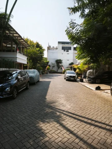 Rumah dijual di Eropah, Green Lake - Jalan Depan