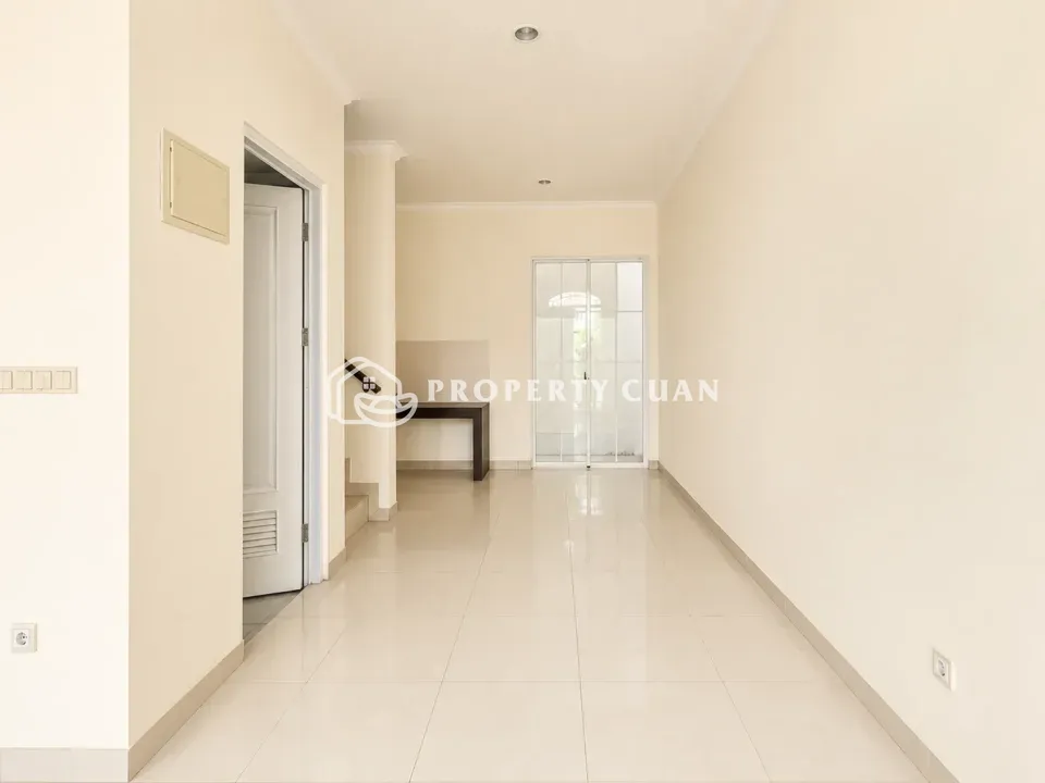Rumah dijual di Eropah, Green Lake - Ruang Keluarga