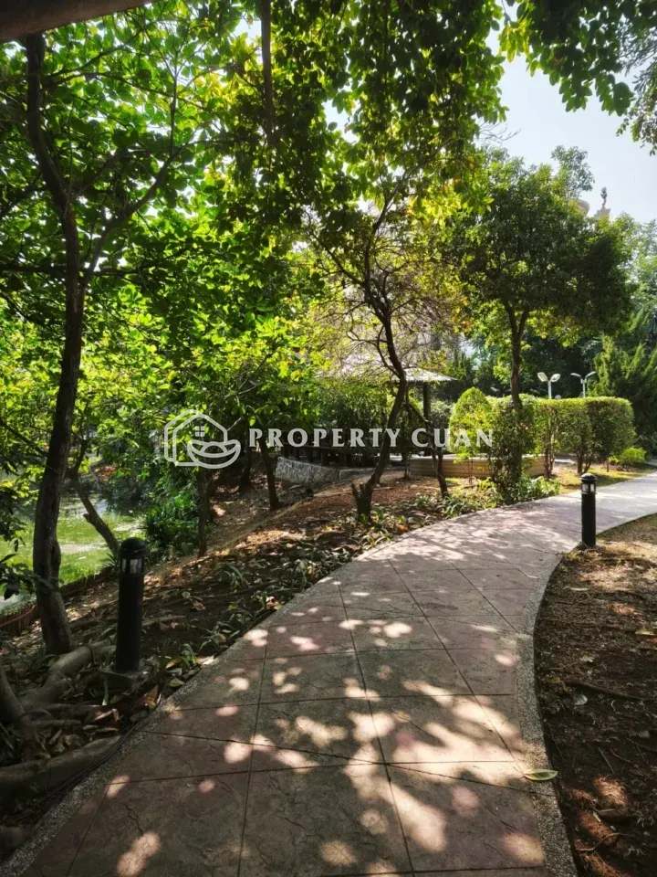 Rumah dijual di Eropah, Green Lake - Lingkungan