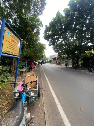 Rumah dijual di Bintaro Jaya, Ciputat - Jalan Depan