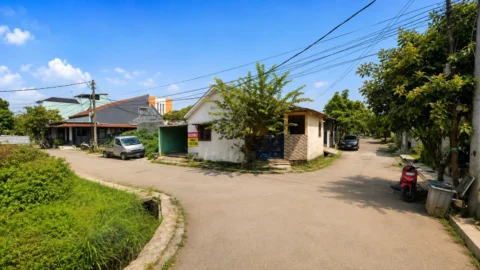 Kavling Residensial dijual di Heliconia Permai, Legok - Jalan Depan 2