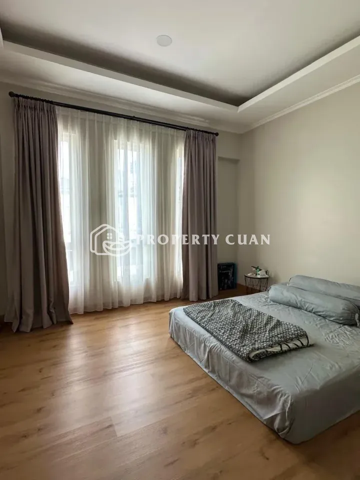 Rumah dijual di Sutera Orlanda, Alam Sutera - Kamar Tidur
