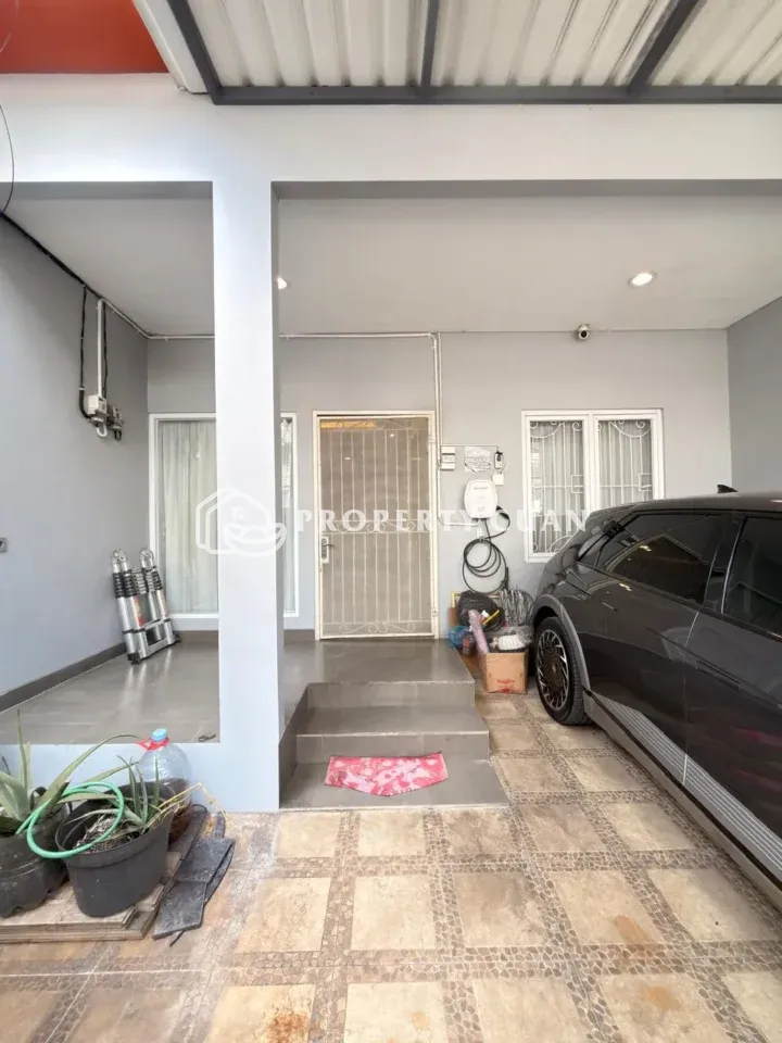 Rumah dijual di Jl. Pluit Karang Jelita, Muara Karang - Carport