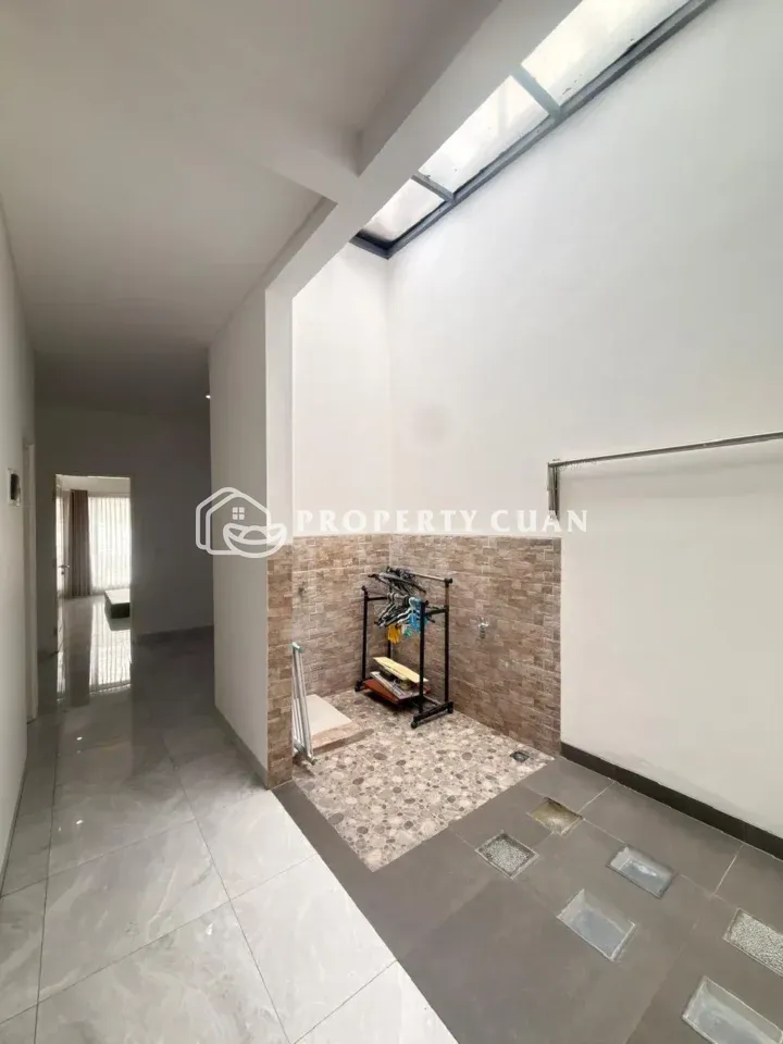 Rumah dijual di Jl. Pluit Karang Jelita, Muara Karang - Area Laundry