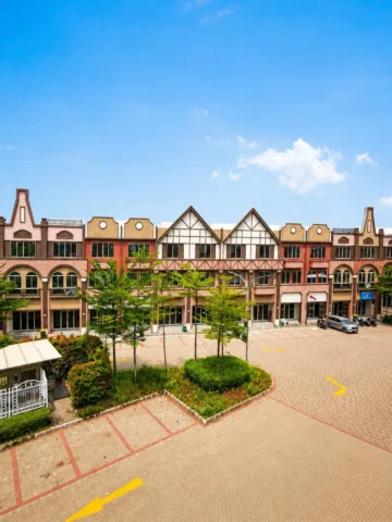 Ruko Dijual di Ruko La Riviera, PIK 2 — LT 54 m², LB 161 m²