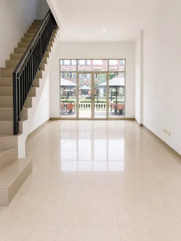Ruko dijual di Ruko La Riviera, PIK 2 - Ruang Tamu