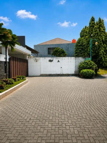 Kavling Residensial dijual di Puri Permata Media, Puri - Jalan Depan