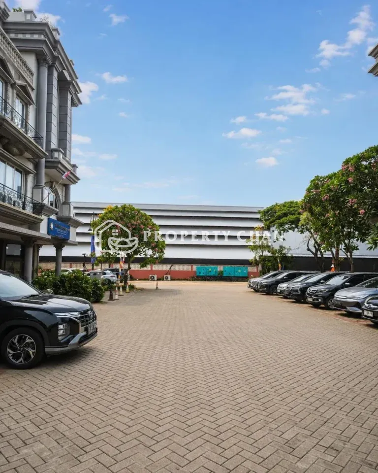 Ruko dijual di Ruko De Mansion, Alam Sutera - Lingkungan