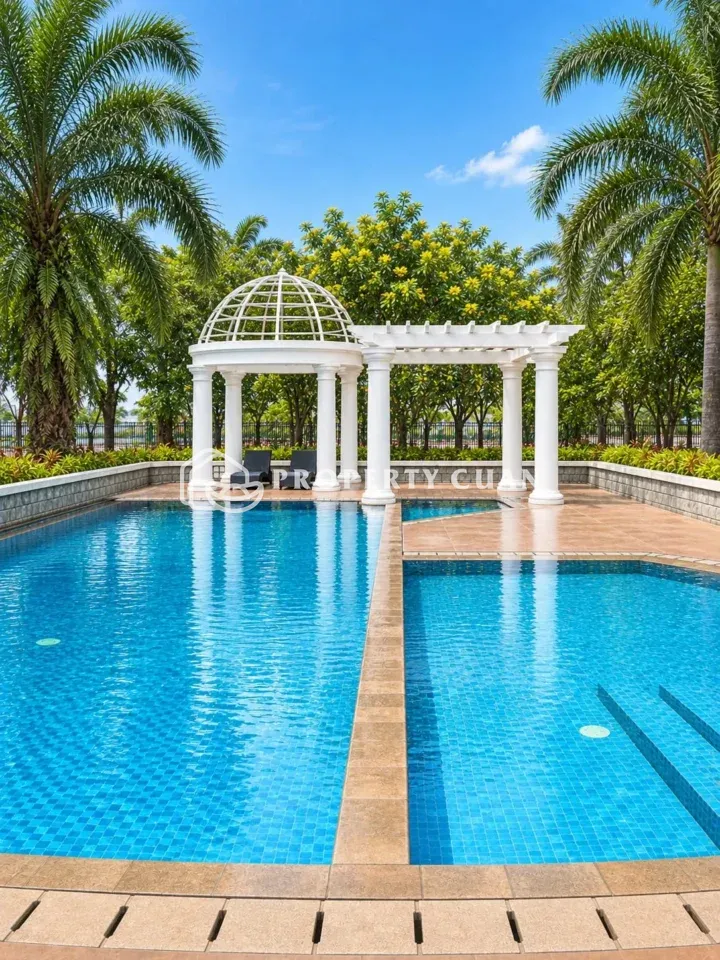 Rumah dijual di Atlanta Village, Gading Serpong - Kolam Renang