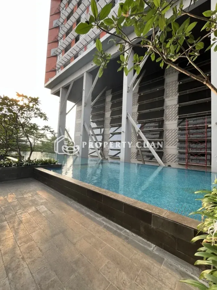 Apartemen dijual di Paddington Heights, Alam Sutera - Kolam Renang