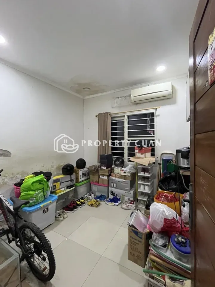 Rumah dijual di Puri Gardena, Puri - Area Gudang